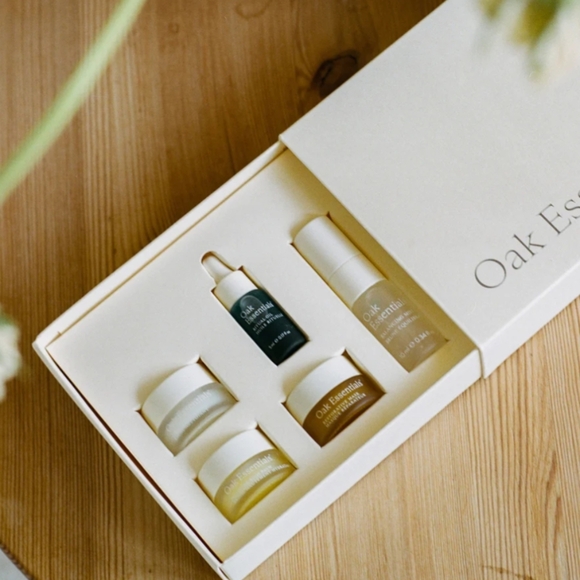 Oak Essentials Mini Routine - Picture 4 of 5